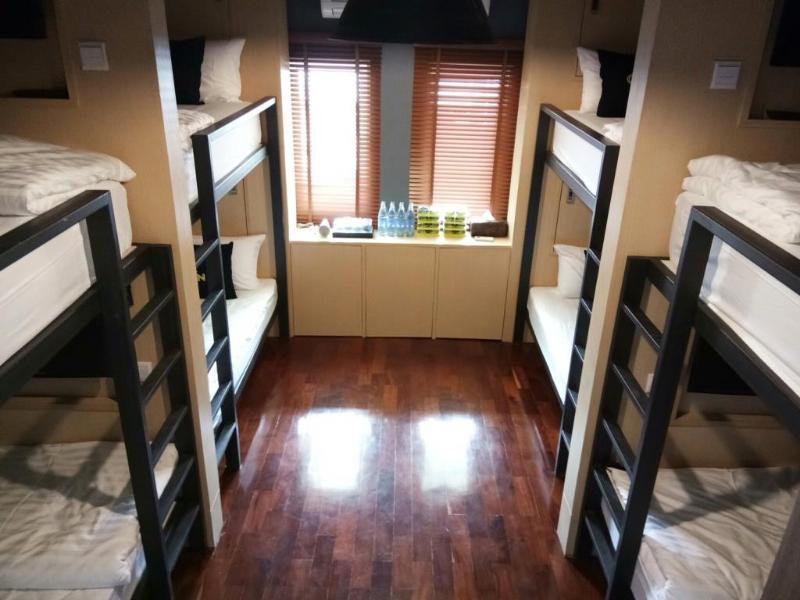 Gn Luxury Hostel Bangkok Zewnętrze zdjęcie