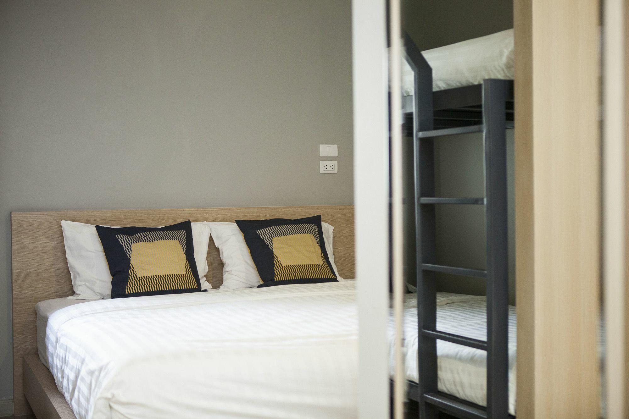 Gn Luxury Hostel Bangkok Zewnętrze zdjęcie