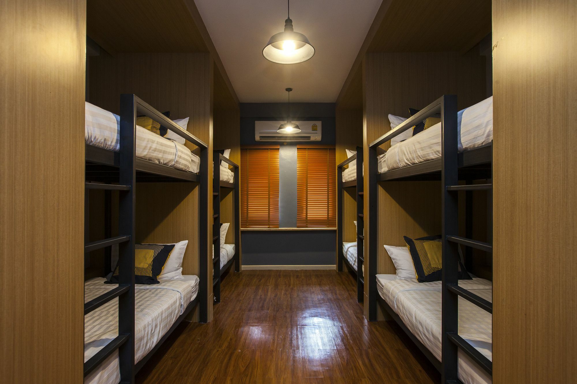 Gn Luxury Hostel Bangkok Zewnętrze zdjęcie