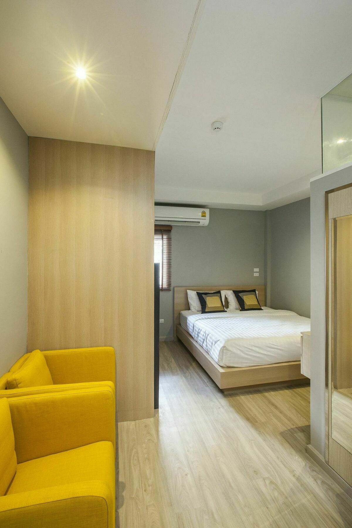 Gn Luxury Hostel Bangkok Zewnętrze zdjęcie